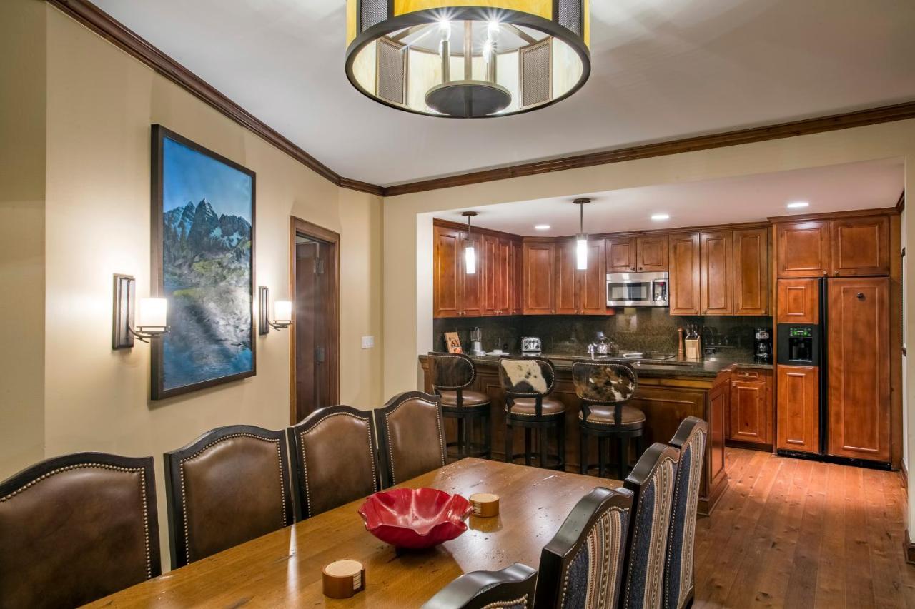 Ritz Carlton, Aspen Highlands Aparthotel Bagian luar foto